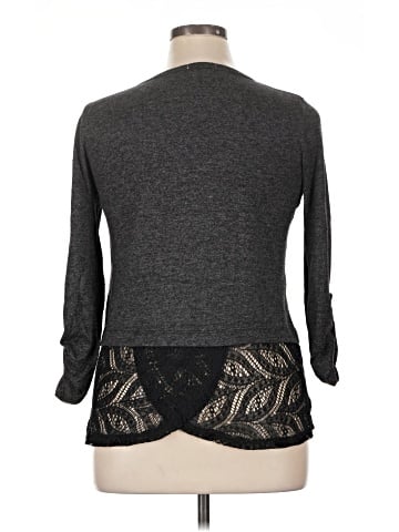 One World 3/4 Sleeve Top (view 2)