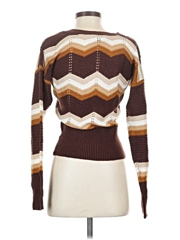 Full Circle Trends With Love Pullover Sweater (view 2)