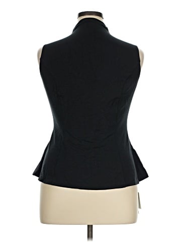 Halara Sleeveless T-Shirt (view 2)