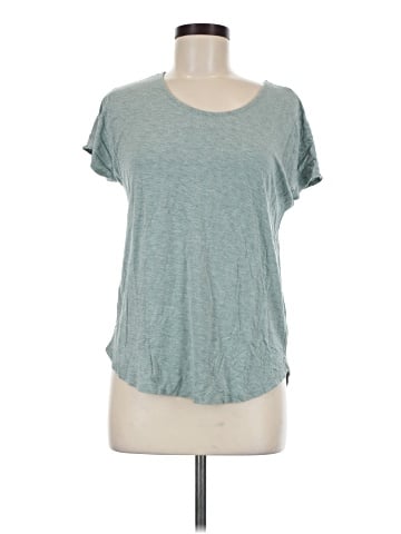 Lucy & Laurel Short Sleeve Top (view 1)
