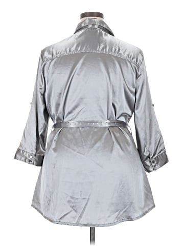 Dots 3/4 Sleeve Blouse (view 2)
