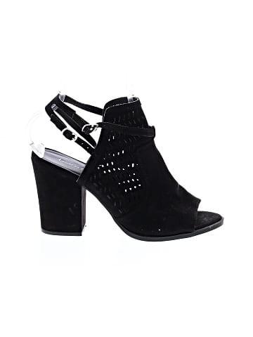 American Eagle Outfitters Sandals (view 1)