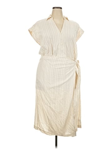 Universal Thread Casual Dress (view 1)
