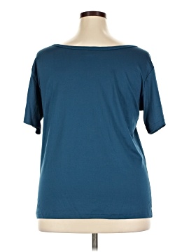 Unbranded Short Sleeve T-Shirt (view 2)