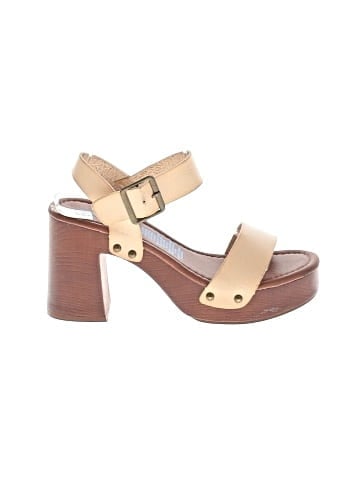 Weekend Sandals (view 1)