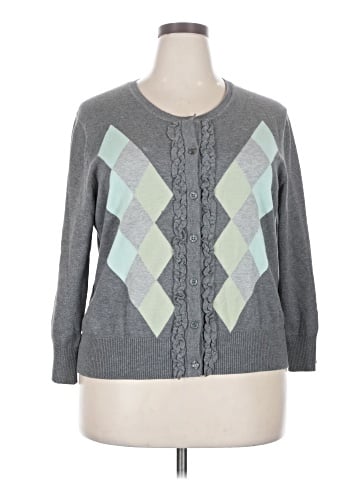 Van Heusen Cardigan (view 1)