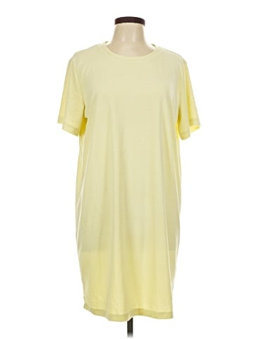 H&M Casual Dress (view 1)