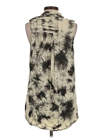 Addison Sleeveless Top (view 2)
