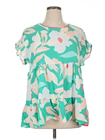 chic soul (chicsoul.com) Short Sleeve T-Shirt (view 1)