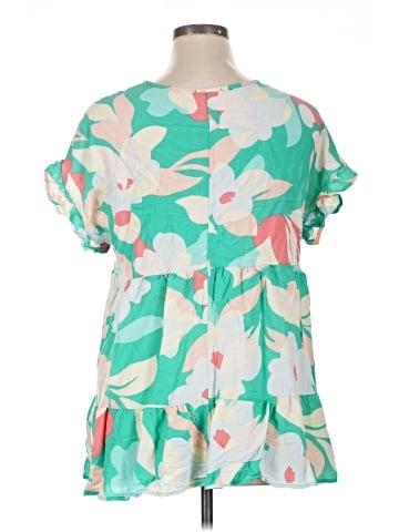 chic soul (chicsoul.com) Short Sleeve T-Shirt (view 2)