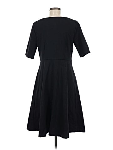 Croft & Barrow Casual Dress (view 2)