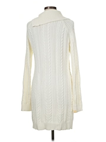 Francesca's Turtleneck Sweater (view 2)