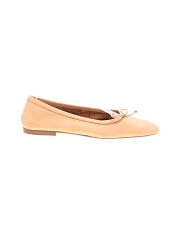Zara Flats (view 1)