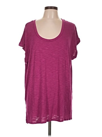Old Navy Short Sleeve T-Shirt (view 1)