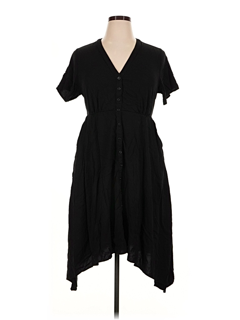 Pre-owned Torrid Casual Dress In Black