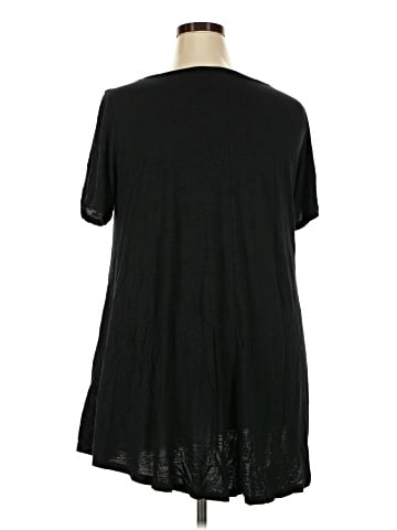 Larace Short Sleeve T-Shirt (view 2)