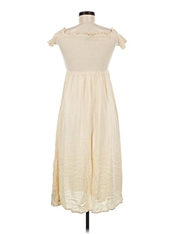 Urban Outfitters Casual Dress (view 2)