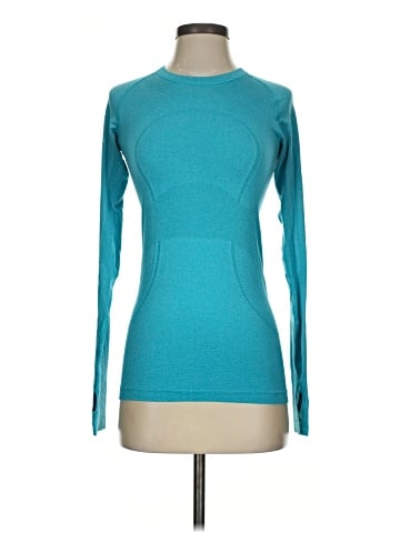 Lululemon Athletica Long Sleeve T-Shirt (view 1)