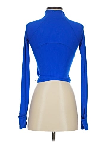 Lululemon Athletica Long Sleeve Turtleneck (view 2)