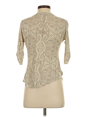 Tiny 3/4 Sleeve Blouse (view 2)