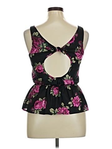 Lucie Rose Sleeveless Top (view 2)