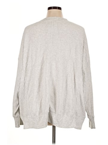 American Eagle Outfitters Pullover Sweater (view 2)