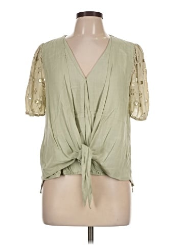 Blu Pepper Short Sleeve Blouse (view 1)