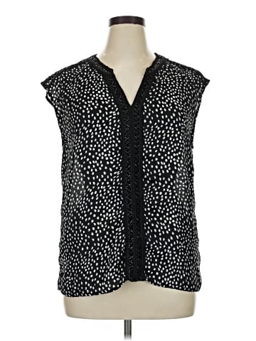 Noir Sleeveless Blouse (view 1)
