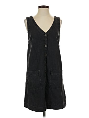 Old Navy Casual Dress (view 1)