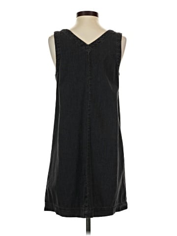 Old Navy Casual Dress (view 2)