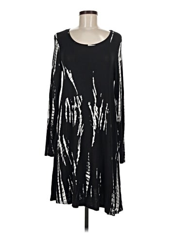 Xhilaration Casual Dress (view 1)