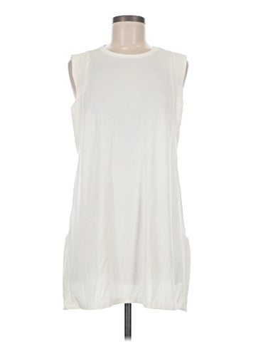 Active by Old Navy Sleeveless Blouse (view 1)