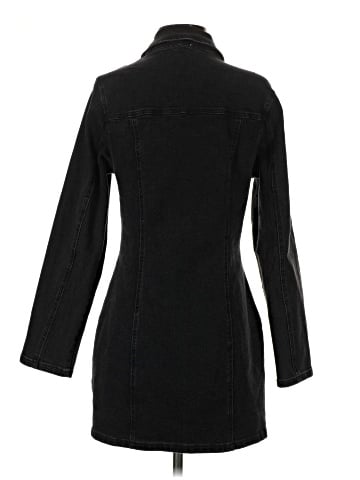 Le Lis Casual Dress (view 2)