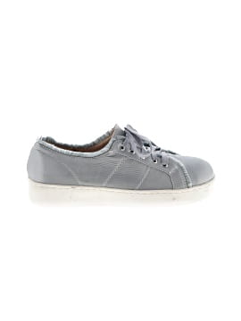 Chase & Chloe Sneakers