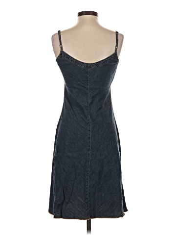 Old Navy Casual Dress (view 2)