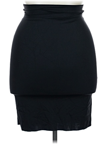 Love Your Assets Casual Skirt (view 2)