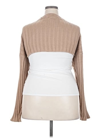 ELOQUII Shrug (view 2)