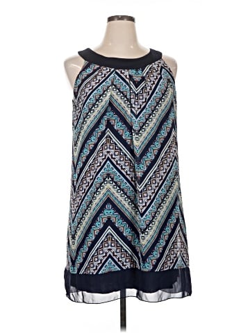 En Focus Casual Dress (view 1)