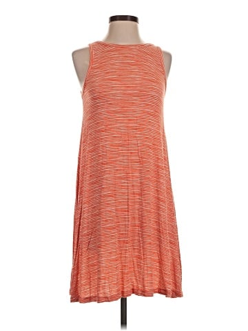 Old Navy Casual Dress (view 1)