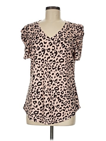 Xieerduo Short Sleeve T-Shirt (view 1)