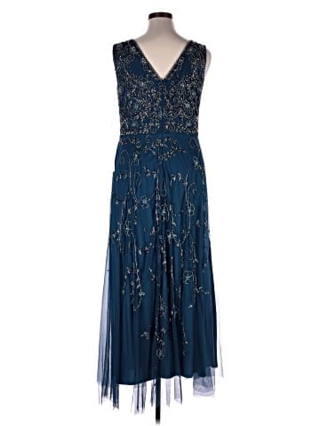 Pisarro Nights Cocktail Dress (view 2)