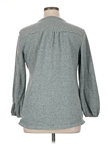 wonderly 3/4 Sleeve Blouse (view 2)