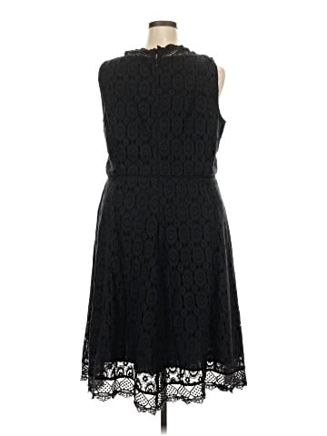 Ann Taylor LOFT Cocktail Dress (view 2)