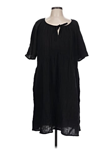 Old Navy Casual Dress (view 1)