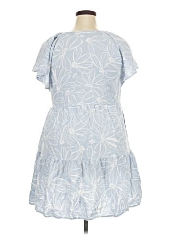 Universal Thread Casual Dress (view 2)