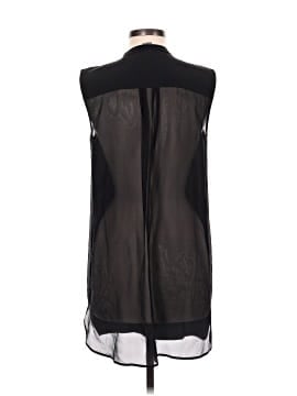 Vince. Sleeveless T-Shirt (view 2)