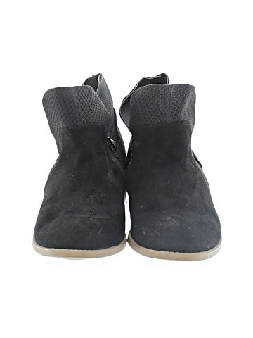 American Eagle Shoes Ankle Boots (view 2)