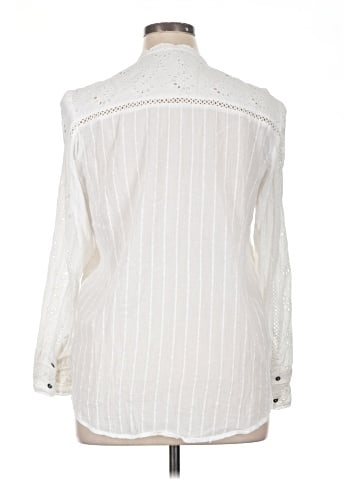 Sundance 3/4 Sleeve Blouse (view 2)