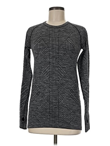 Lululemon Athletica Long Sleeve T-Shirt (view 1)