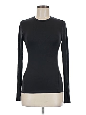 Lululemon Athletica Long Sleeve T-Shirt (view 1)